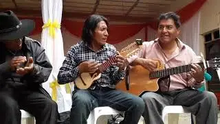SERAFIN VELA Y SERVANDO CACERES CASSIA una charangueadita