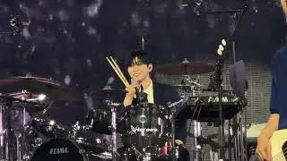 241117 Xdinary Heroes ‘LIVE and FALL’  - Man in th box drum solo encore (간일 Gunil fancam)