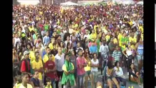 Torcida lota Fan Fest em Copacabana - Rep&oacute;rter Rio