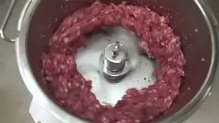 Meat and vegetable cutting machine and hummus making machine