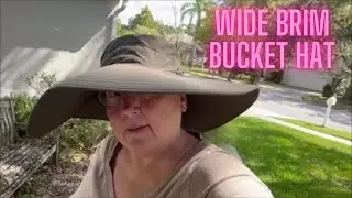Men's and Women's Wide Brim Bucket Hat