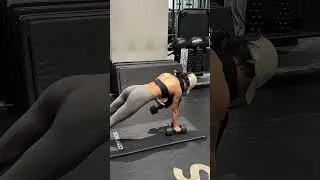 Тренировка в спортзале китайской девушки 2894💪 Вдохновение от азиатской фитнес-модели
