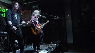 Freedom&acute;s just a dream - Silvia Verd&uacute; (LIVE at Cadillac Solitario)