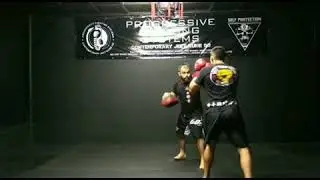 Jeet Kune Do - Jun Fan Kickboxing Training.