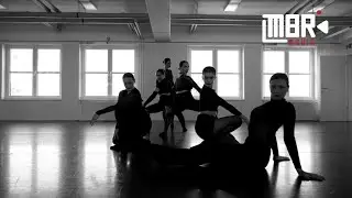 Sony FX3 + Slog3 Sigma 16-28mm f2.8 Concept video intensiv Rain. #sonyfx3 #dancevideo.