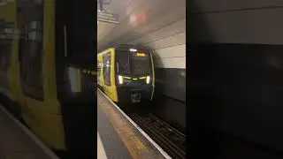 Merseyrail Class 777 (777018) arrives at Moorfields #merseyrail #class777 #newtrain #liverpool