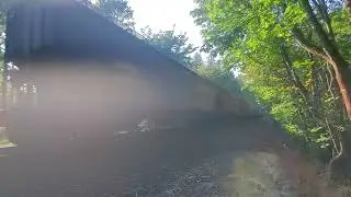 Friendly crew on BNSF 6576 (average H3 Dash 9 *dramatic sigh* leads 402 axle train up the Cascades!
