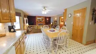 Justin and Linda Holubitsky - Gorgeous Country Home