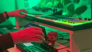 FRTG - Keys & Buttons #014 - Jamuary Ambient Jam Session - Torso S4