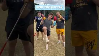 Игра &laquo;Бутылочка&raquo;🏈😤 #спорт #игра #смешной #спортсмен #футбол