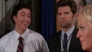 ASHTON WAS ON PARKS AND RECREATION?!