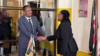 Abdirahman Jua takes oath one the two member of the political parties | Garissa Today