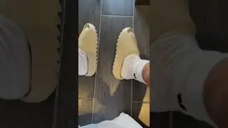 I can wear this Yeezy Slides bone all day👣