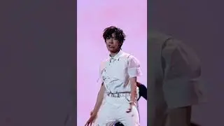 [FANCAM]  时代少年团 贺峻霖 #贺峻霖 #concert  #hejunlin #tnt #hạtuấnl&acirc;m #tnt时代少年团 #时代少年团 #fancam