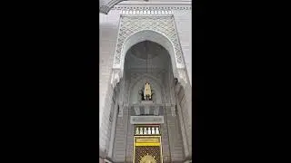 اللَّهُمَّ صَلِّ عَلَىٰ مُحَمَّدٍ، وَعَلَىٰ آلِ مُحَمَّدٍ 