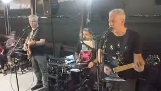 Banda Fratelli Niver Ana ,QUIOSQUE S&Oacute; NO SAPATINHO
