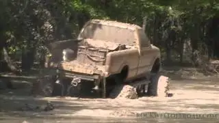 CHEVY S10 GIVES IT EVERYTHING ON RIVER RATS PIPELINE!!!