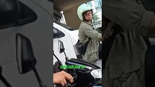 Kuya Kim spotted using Vespa motor #vespaindonesia #kuyakimatienza #kuyaKimAnoNa #vespaPhelipines