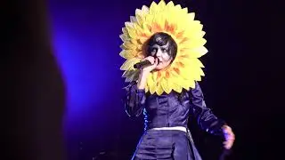 Magdalena Bay - Vampire in the Corner (Brooklyn Steel, NYC 9/20/24)