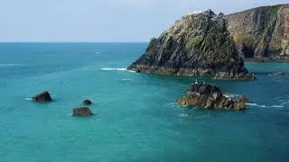 [4K UltraHD] Relaxing ambient music with drone flight over Ireland