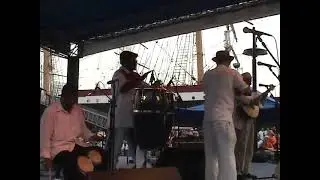 Jos&eacute; Conde y Ola Fresca &ndash; 