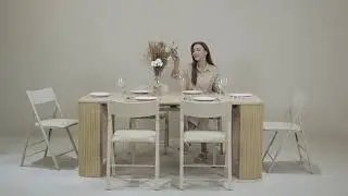Junior Giant Curve - Fluted Oak Extending Table