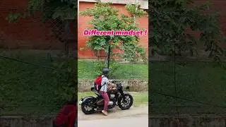 #shorts #youtubeshorts #viralsong #shortvideo #jawa42bobber #bike #yezdibikes #biker #jawa #rider