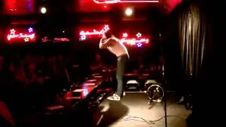 Lance Cantstopolis Rips Heckler