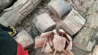 Hand splitting big rounds