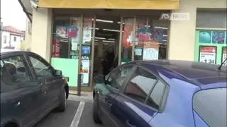 MAXI RAPINA AL TITOLARE DEL SUPERMERCATO