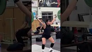 Weight lifting🔥🏋️&zwj;♀️#motivation #juniorathlete #shortvideo #viralshort #sports #athlete #power#gym