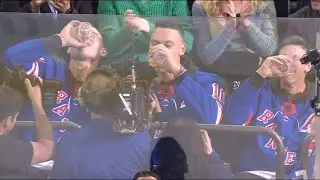 Anthony Rizzo, Aaron Judge & DJ LeMahieu chug beers at the Rangers game🍻