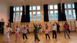 De Pepernoten Samba | Sinterklaasliedje| Q4 Dance Crew | Dance Class 