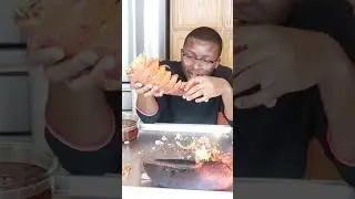 WHEN YOU FIND OUT YOUR 15LB LOBSTER IS A GIRL 😳🦞