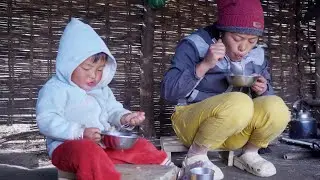 manjita's food with her son Niyabung || shepherd life of Nepal || @shepherdlifeofnepal