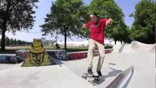 Douwe Macare at the Malieveld Skatepark