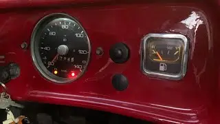 Adesivo no velocímetro VW