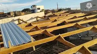 Olha só como fizemos esse telhado de zinco por cima de outro!!