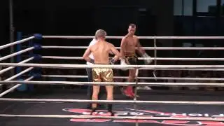 Sanel Muslič (blue corner) Vs Samo Petje, 1runda 08.09.2013