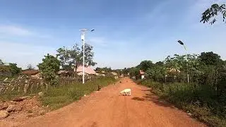 R&eacute;publique de Guin&eacute;e (Guin&eacute;e Conakry) Piste de L&eacute;louma Gopro / Guinea Lelouma track BAD ROAD