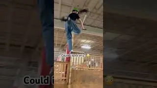 Этот трюк просто невероятный&hellip; 😳💯 #катаниенасамокате #скейтпарк #шорты