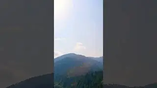 enjoy the most beautiful views of kashmir valley #adventure #kashmirtour #shorts