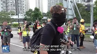 Hong Kong rioters target laser beams at police officers
