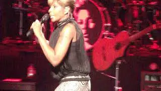 Mary J Blige Live at Aretha Franklin Park 2010 Part 1