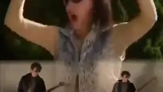 DOUG BERNS X SUSIE GREENE &ldquo;DECAPITATED&rdquo; CURB YOUR ENTHUSIASM GOES METAL