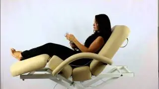 Spa Luxe Deluxe Salon and Spa Table Demo