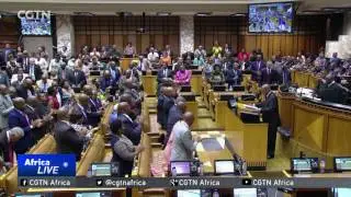 Chaos erupts as President Zuma delivers parliamentary address