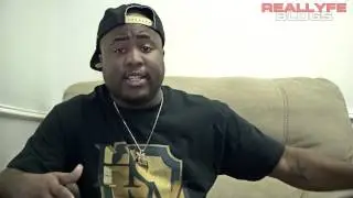 MO3 