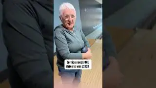 Бернис нужен ОДИН страйк, чтобы выиграть 322 доллара! Сможет ли она это сделать? #боулинг #джекпо...