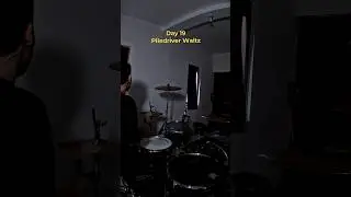 Day 19 // Every day playing Arctic Monkeys until I get bored // Piledriver Waltz @Fish-v #drums